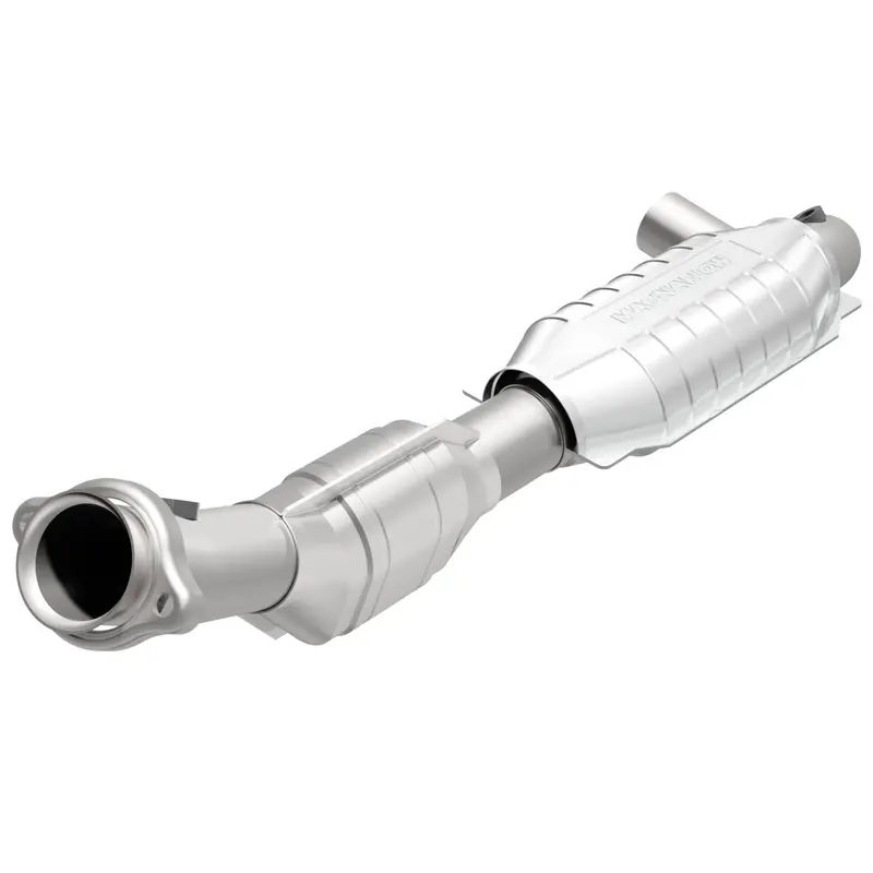 Magnaflow 447133 Carb-Certified Direct-Fit Catalytic Converter 1